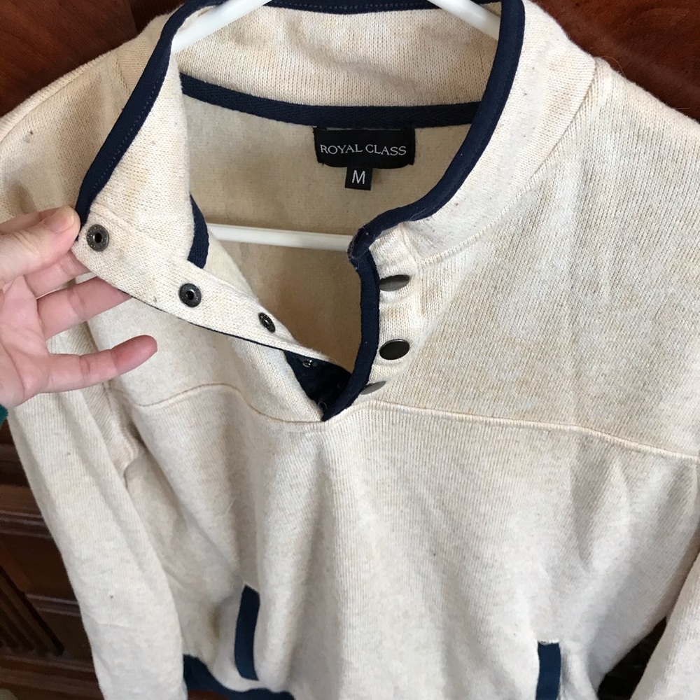 🥀Royal Class Fleece Sweater